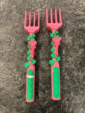 Constructive eating forks
